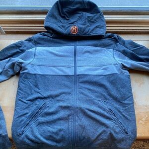 Lululemon Sweatshirt